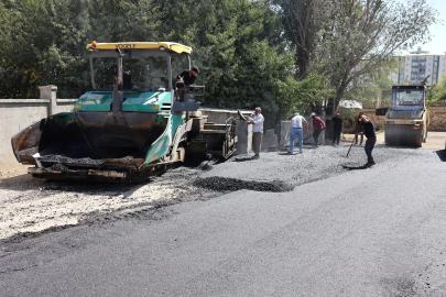 Tuşba Belediyesi Akköprü Mahallesi’nde de asfalt çalışmasına başladı