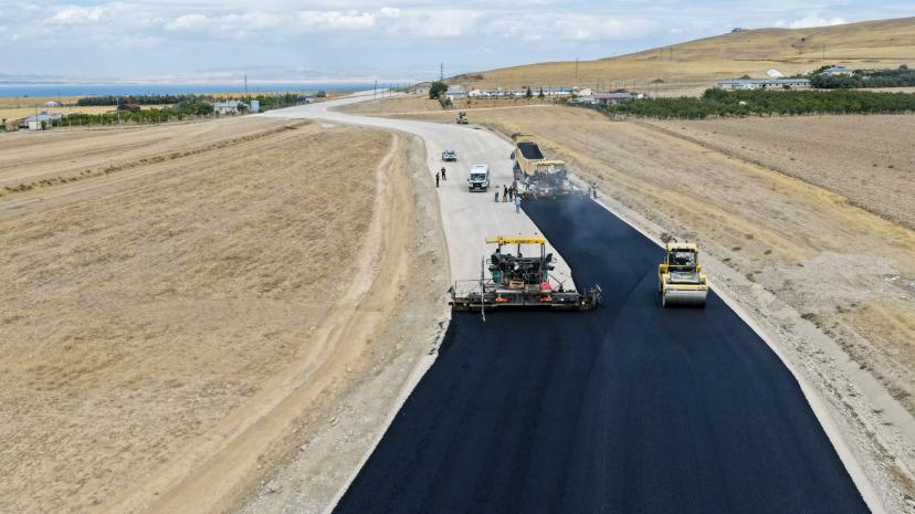VAN GÖLÜ SAHİL YOLU PROJESİ'NDE SONA DOĞRU