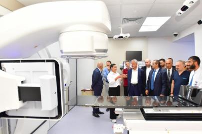 Van YYÜ Dursun Odabaş Tıp Merkezi’nde kanser tedavisinde yeni teknoloji dönemi