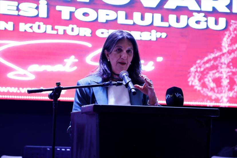 Bodrum'da Vanlılar Gecesi'nde Pervin Buldan barış ve kardeşlik diledi