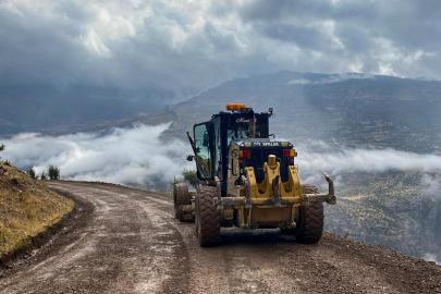 BÜYÜKŞEHİR BELEDİYESİ KIRSALDA YOL ÇALIŞMALARINI YOĞUNLAŞTIRDI