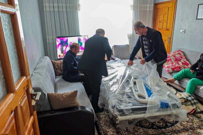 BÜYÜKŞEHİR BELEDİYESİ YATAĞA BAĞIMLI HASTALARIN YANINDA