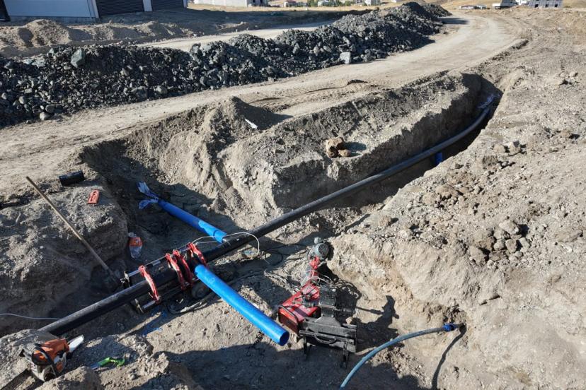 KURUBAŞ’TA YENİ YERLEŞİM ALANLARINA 7 KİLOMETRELİK İÇME SUYU HATTI