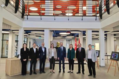Rektör Şevli, Özel Eren Fen ve Teknoloji Lisesini Ziyaret Etti