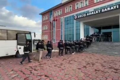 Van'da 37 adrese operasyon: 28 gözaltı