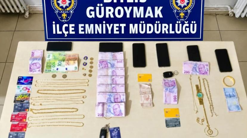 Van'da sahte altın satan 6 şüpheli 412 bin lira kazandı, Bitlis'te yakalandı