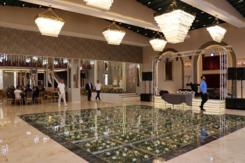 AYZEN DELUXE DÜĞÜN SALONU GÖRKEMLİ BİR TÖRENLE AÇILDI