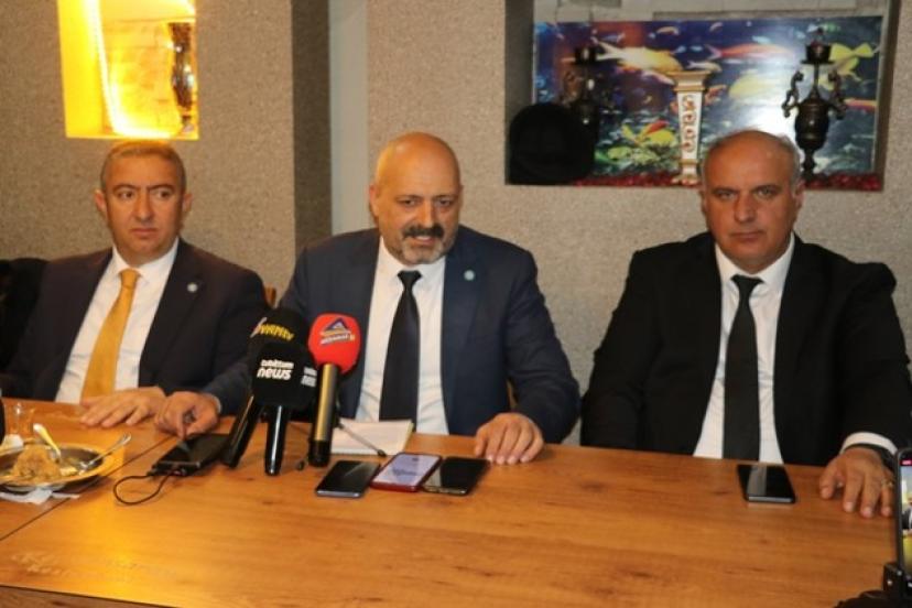 Başkan Adayı Akbaş basınla iftarda buluştu