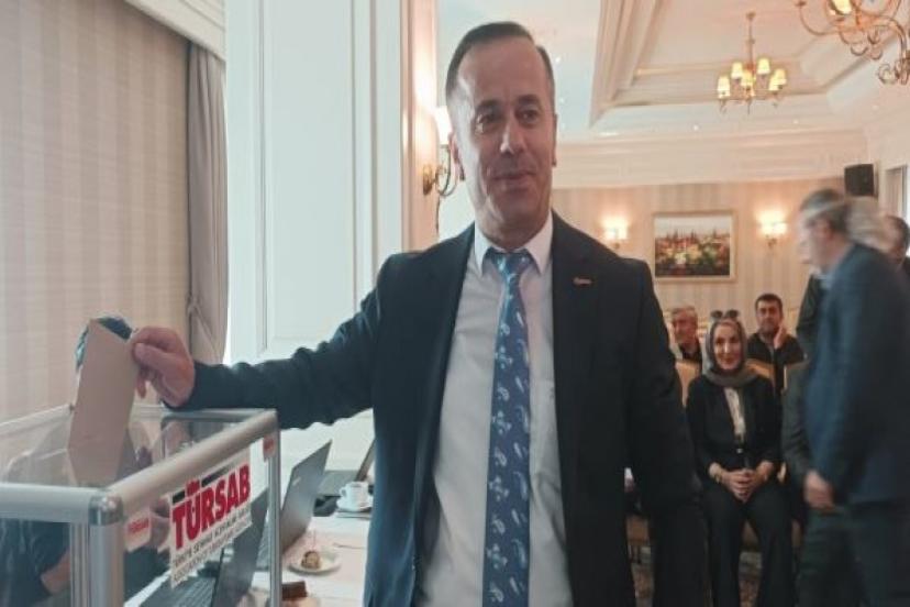 Başkan Özgökçe güven tazeledi