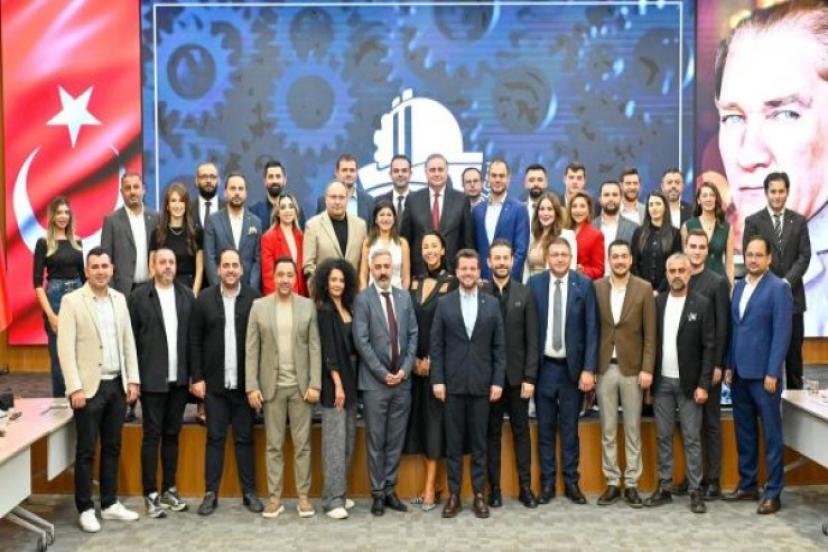 Başkan Sari, Üst ve Bölge Kurulu Toplantısı'na katıldı