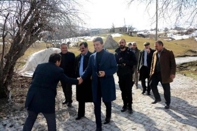 Başkan Şeylan’dan Sugeldi Mahalle’sine ziyaret