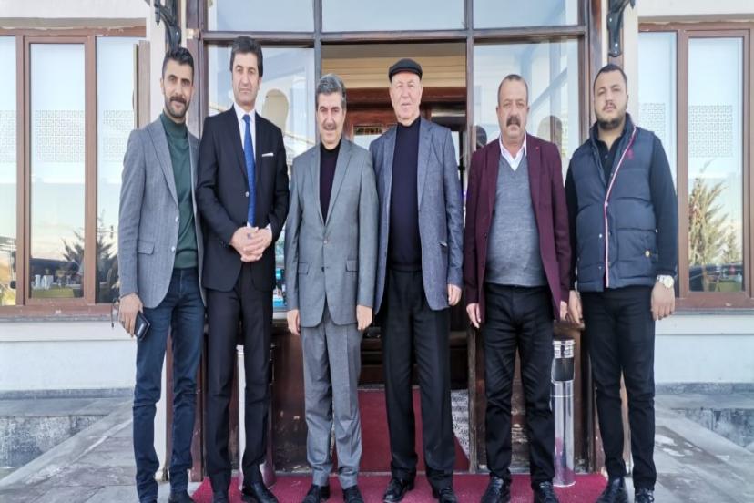 Edremit Belediye Başkan A. Adayı Kaya’dan TOKİ sakinlerine ziyaret