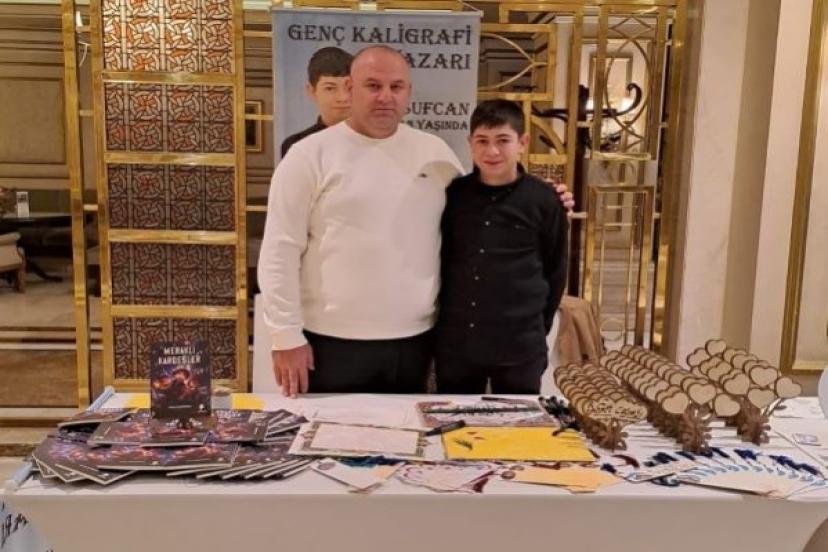 Elite World genç kaligrafi sanatçısına kapılarını açtı