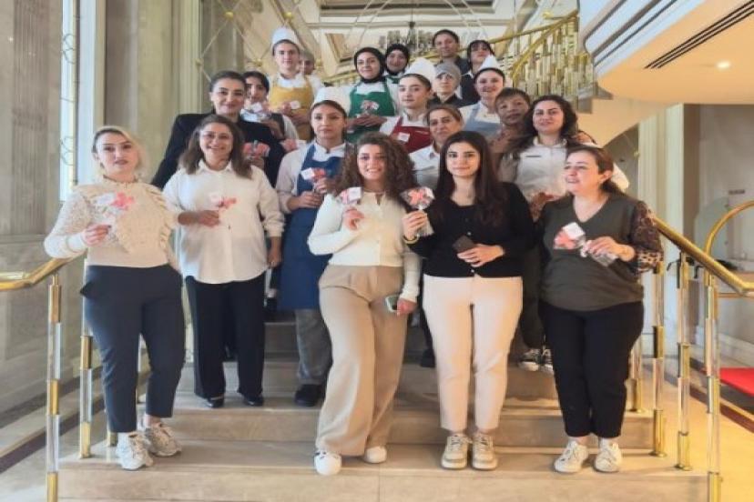 Elite World Van Oteli’nden meme kanseri farkındalığına destek