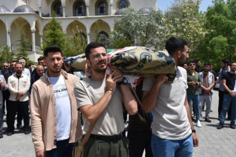 Gazze'de ölenler için temsili cenaze töreni  