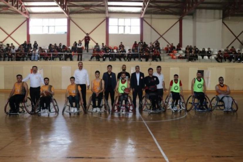 Hürriyet Kolejinden empati etkinliği