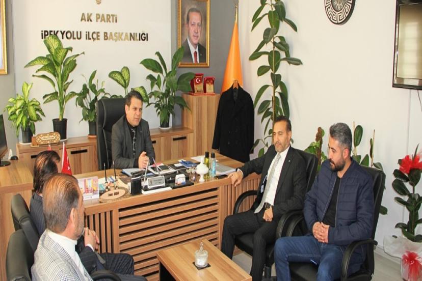 İş İnsanı ve Siyasetçi Ebinç AK Parti İpekyolu Belediye Başkan Aday Adayı olduğunu açıkladı