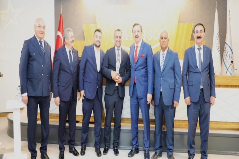 Lokman Hekim'e anlamlı ödül