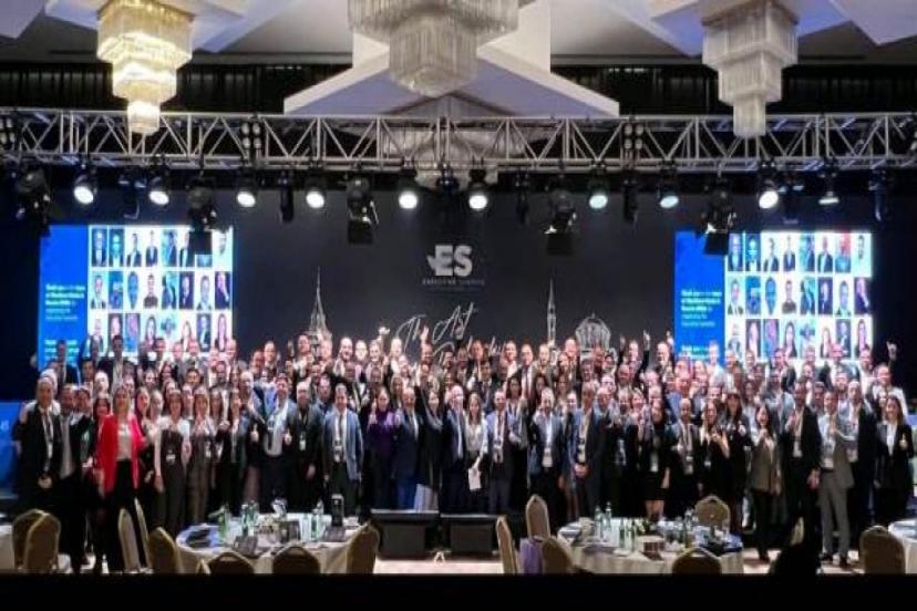 Ramada By Wyndham Van Oteline ödül