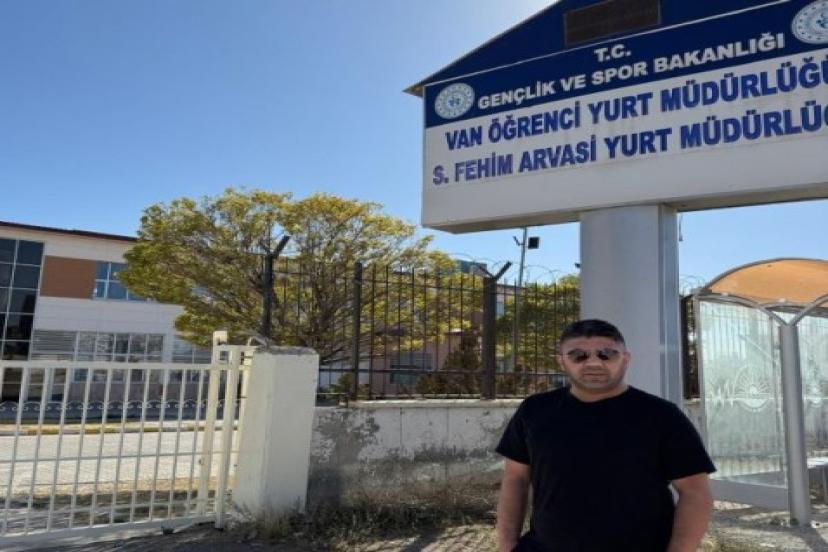 Rojin olayının aydınlatılması için 4 milyon ödül koyan Erzurumlu iş insanı Ferit Kaya, Van YYÜ’yü ziyaret etti