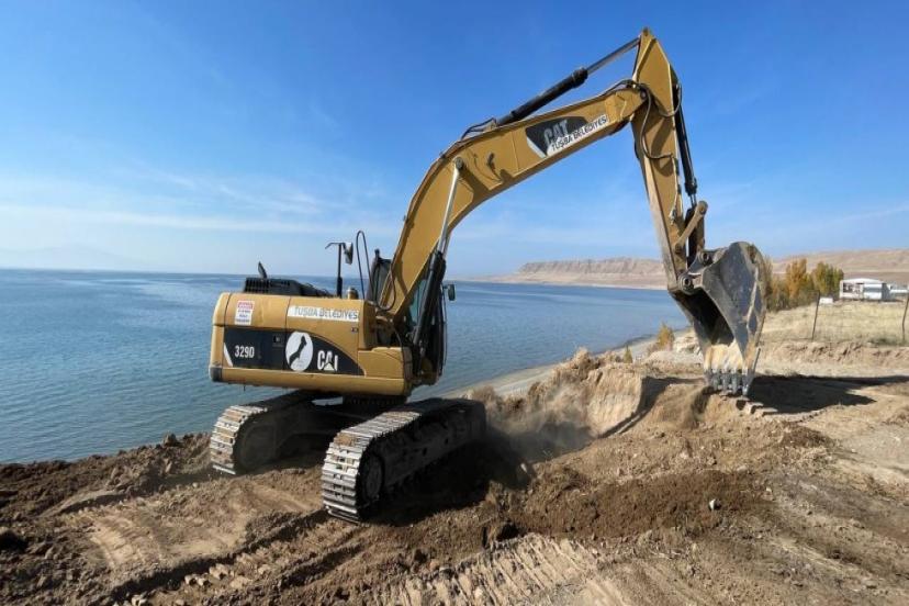 Tuşba Belediyesi'nden Kıyı Seferberliği 