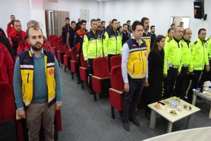 Van'da "Fermuar Sistemi ile Yaşama Yol Ver" projesi tanıtıldı  