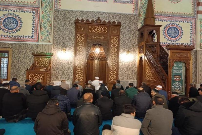 Van'da Ramazan ayının ilk teravih namazı kılındı  