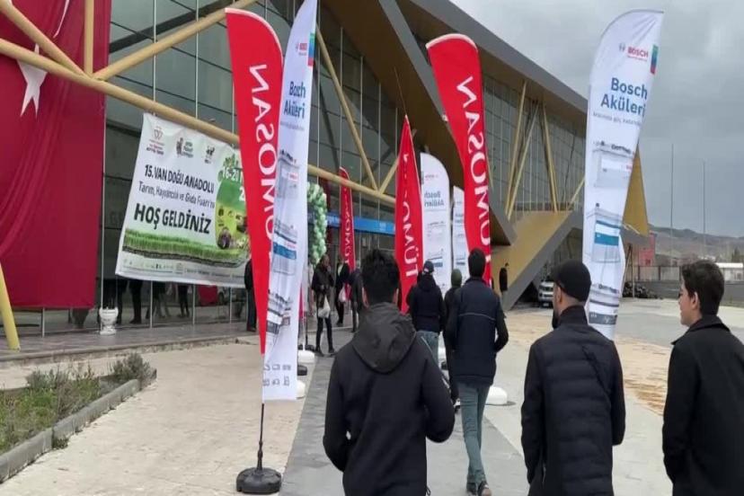Van Doğu Anadolu Tarım, Hayvancılık ve Gıda Fuarı kapılarını ziyaretçilere açtı