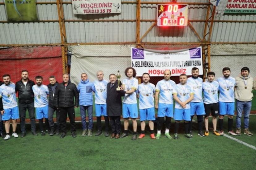 Van SMMMO kupasını SGK aldı