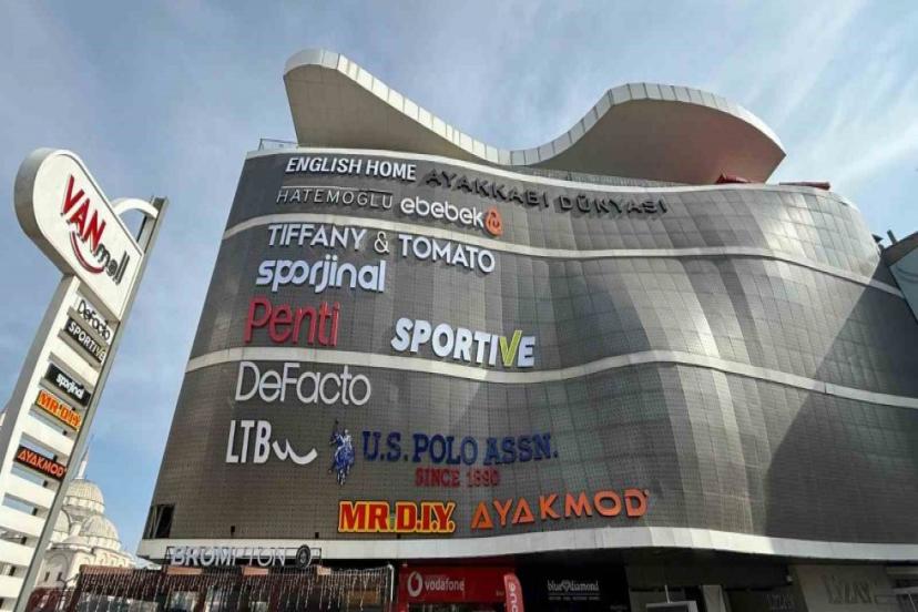 Vanmall AVM’de Shopping Fest hareketliliği başladı.  